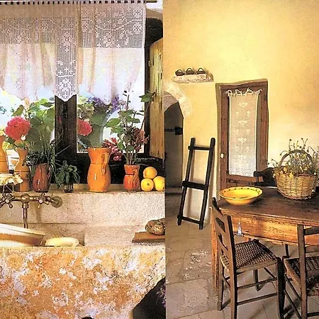 Апарт-отель I Trulli Di Acquarossa 4*