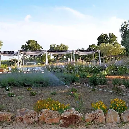 Апарт-отель I Trulli Di Acquarossa 4*