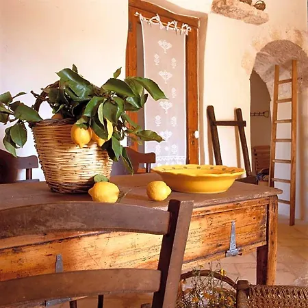 Апарт-отель I Trulli Di Acquarossa